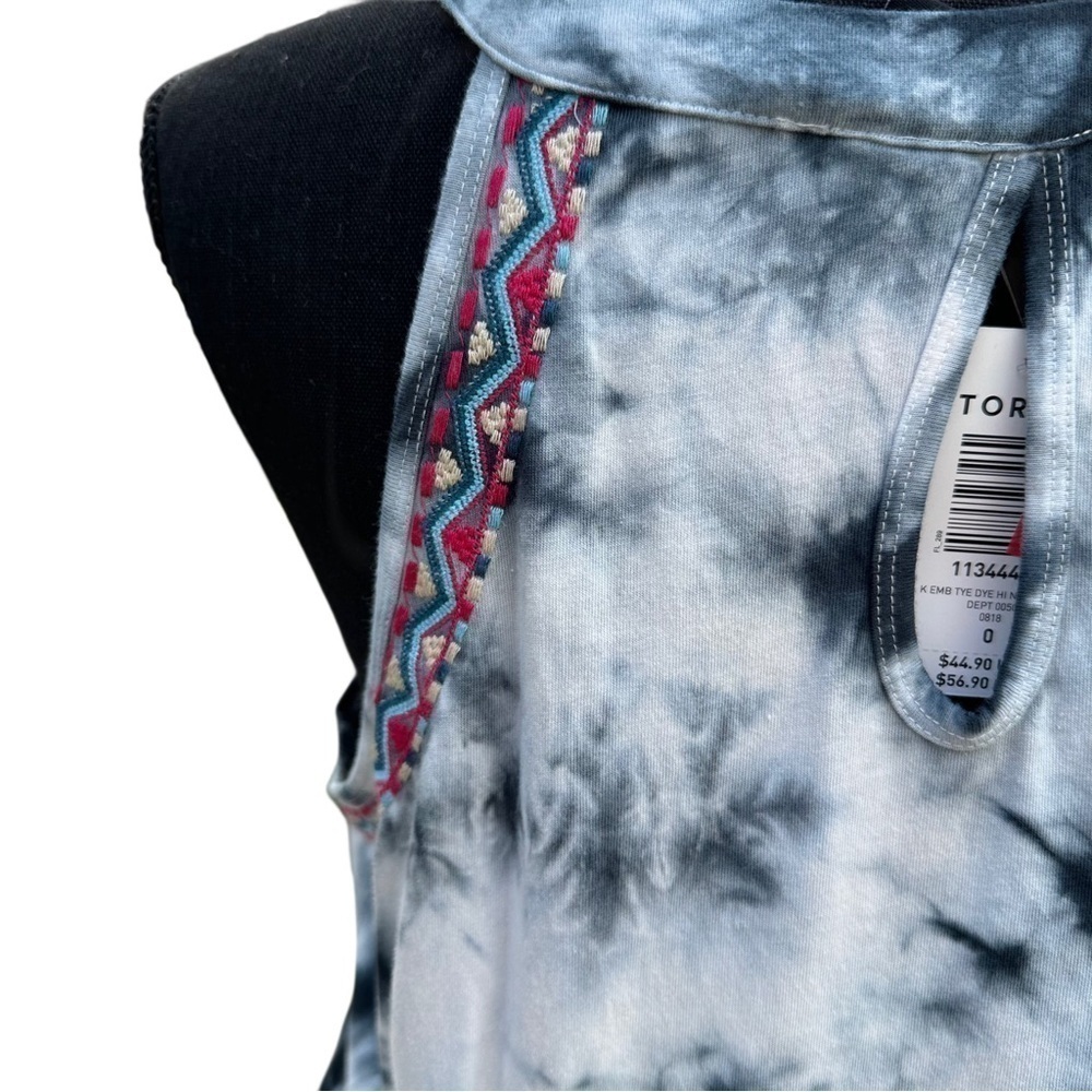 NWT Torrid Halter Sleeveless Tunic HighNeck Embroidered BlackWhite TieDye 12 L 0 - Picture 11 of 16